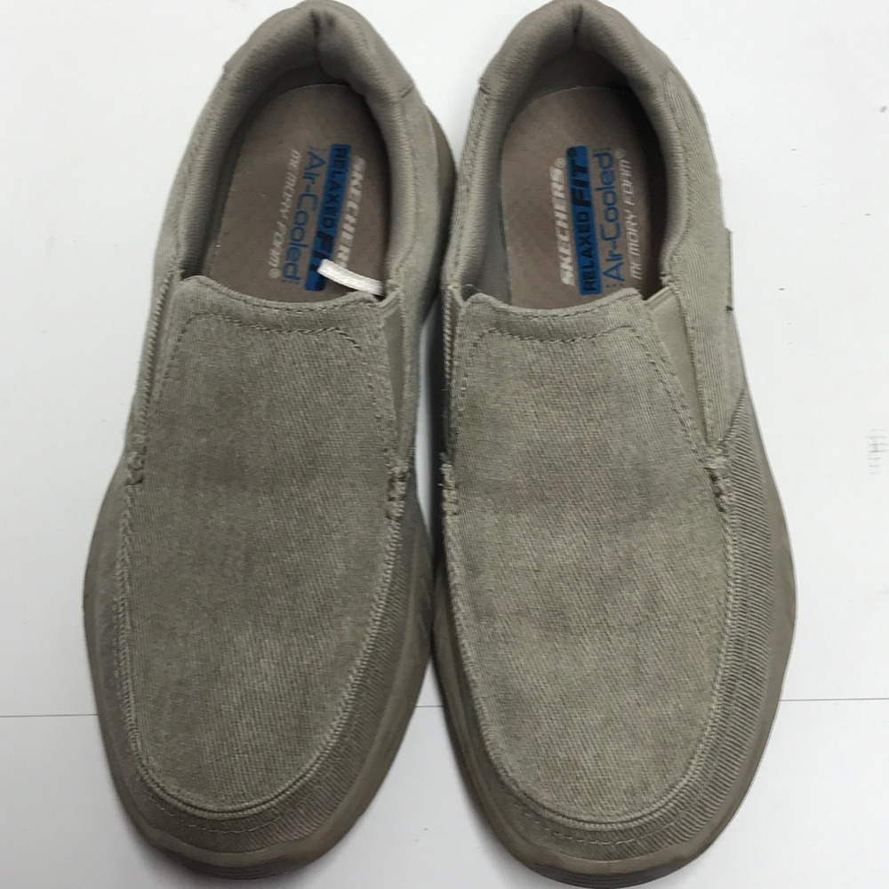 Skechers Mens‎ relaxed fit Canvas Slip On Loafers Khaki Tan Moc Toe Casual Shoes - Picture 9 of 13